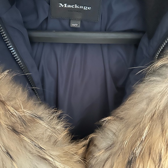 Mackage KAY Down Coat in Navy size XS with garment bag - Picture 2 of 8